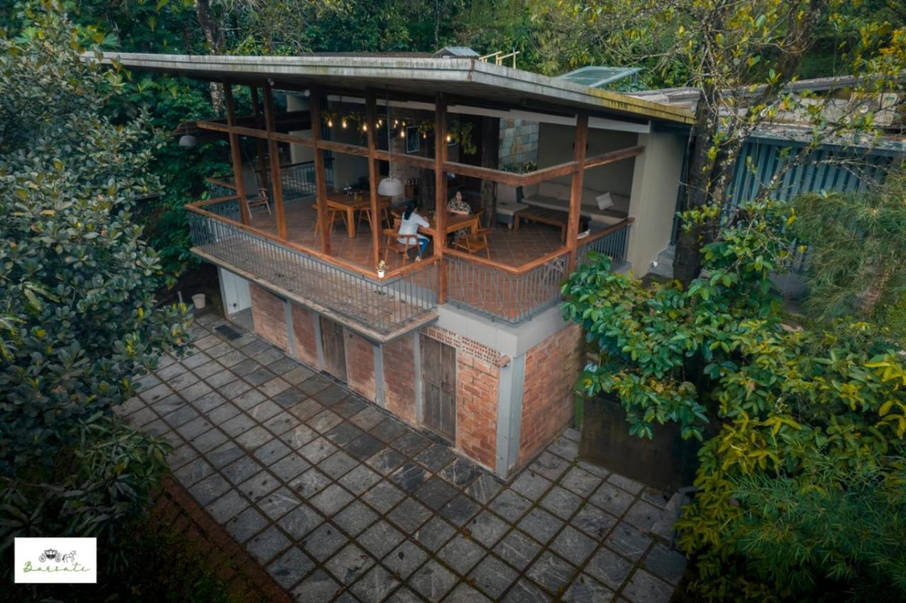 הוילה ויטירי Barsati Ranches מראה חיצוני תמונה